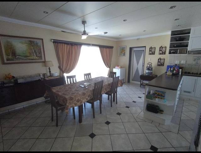 3 BEDROOM HOUSE FOR SALE IN HENLEY-ON-KLIP